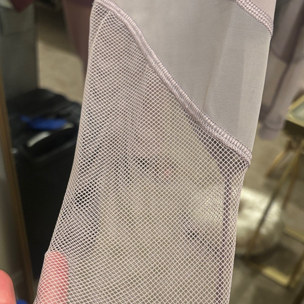 lululemon athletica Mauve Leggings - Picture 2 of 6